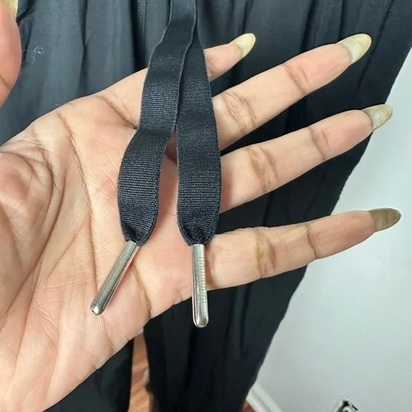 Lululemon Tearaway Pant Black size 4 - Picture 10 of 12